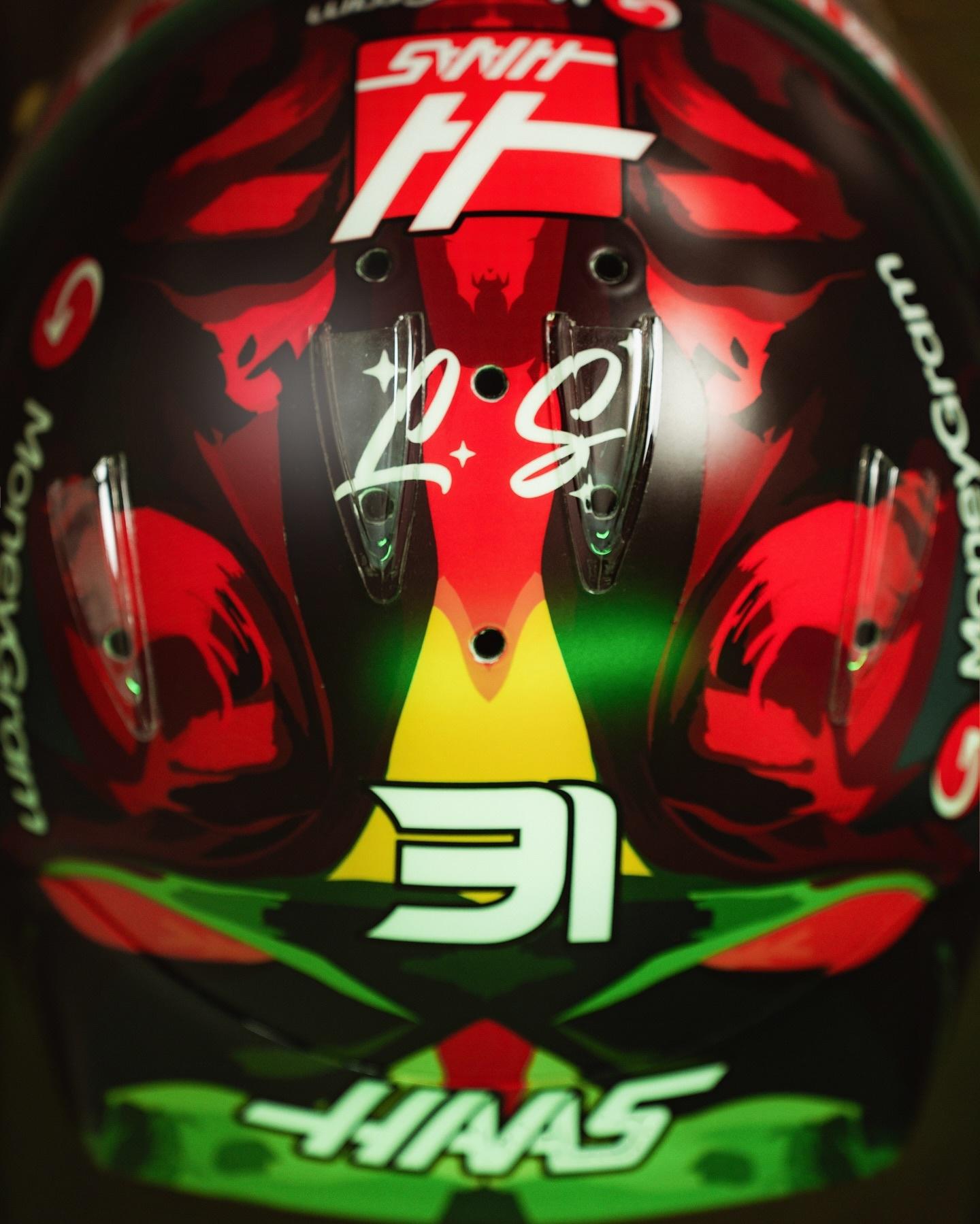 哈斯车队逆转索伯车队，皮亚斯特里扛起全队