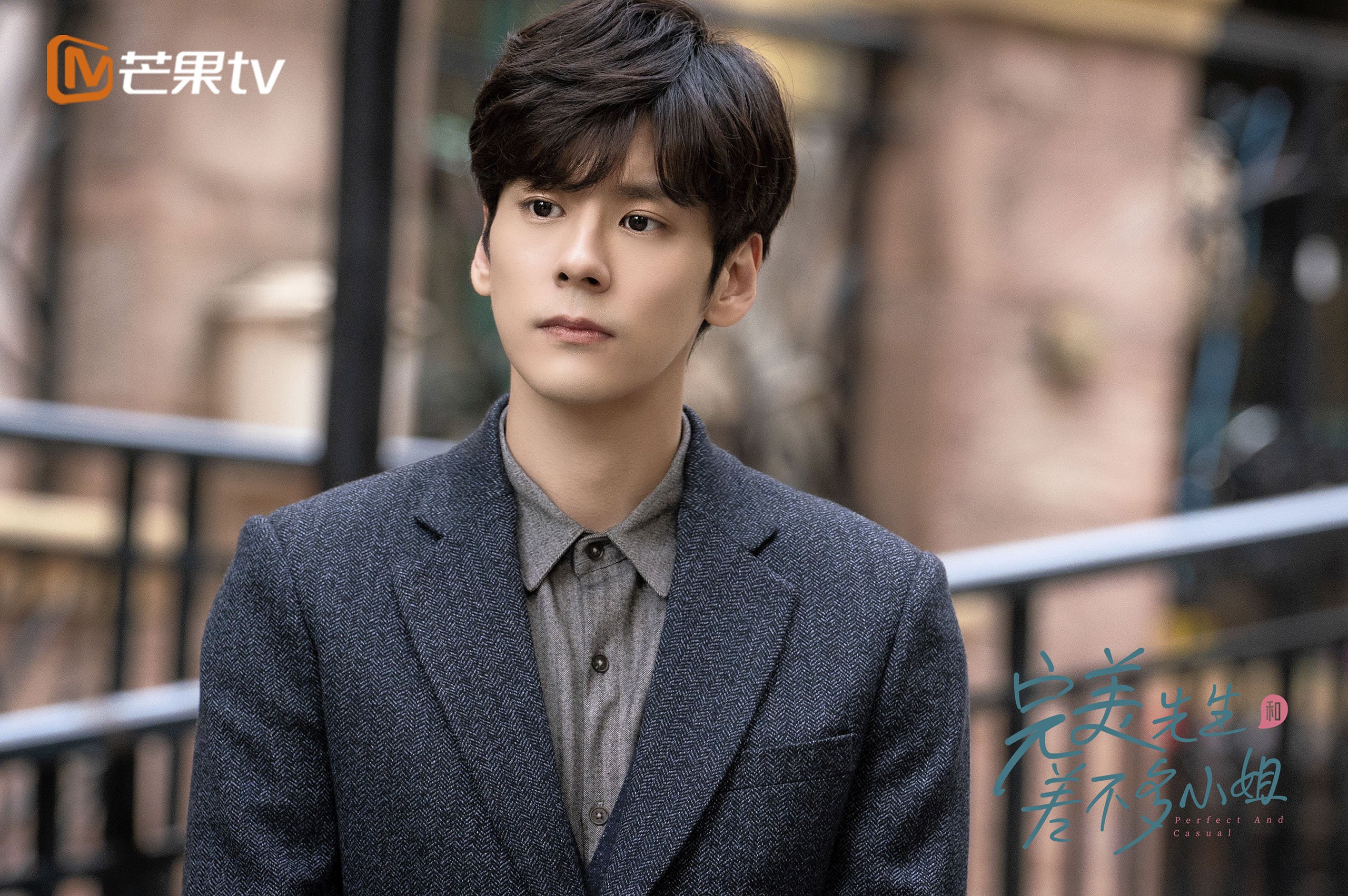 冷雨夜与彩虹，戈麦斯四球击碎银河战舰，韩国足球改写历史