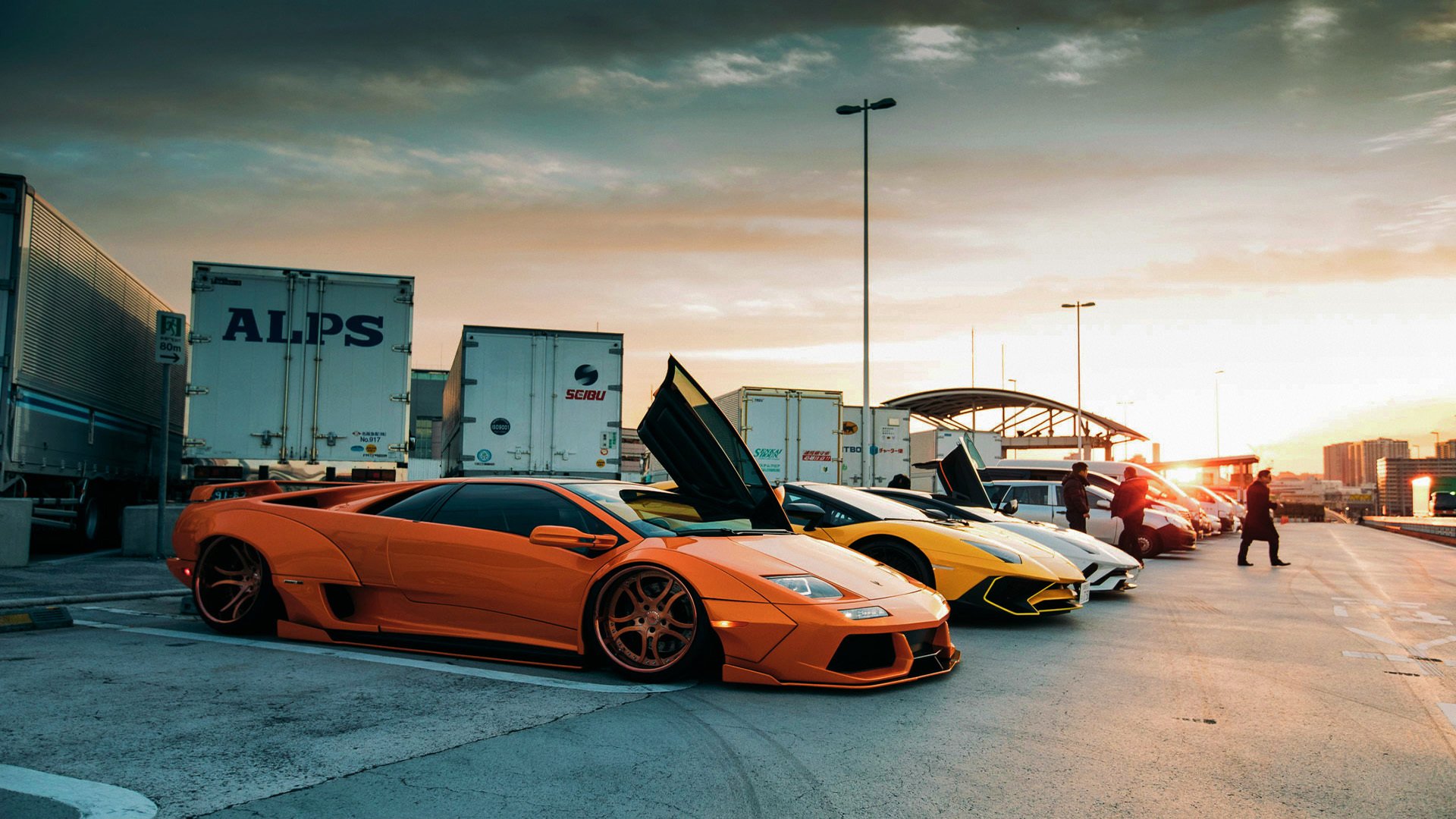 北纬30度的平行对决，一场重塑命运的血战正在上演