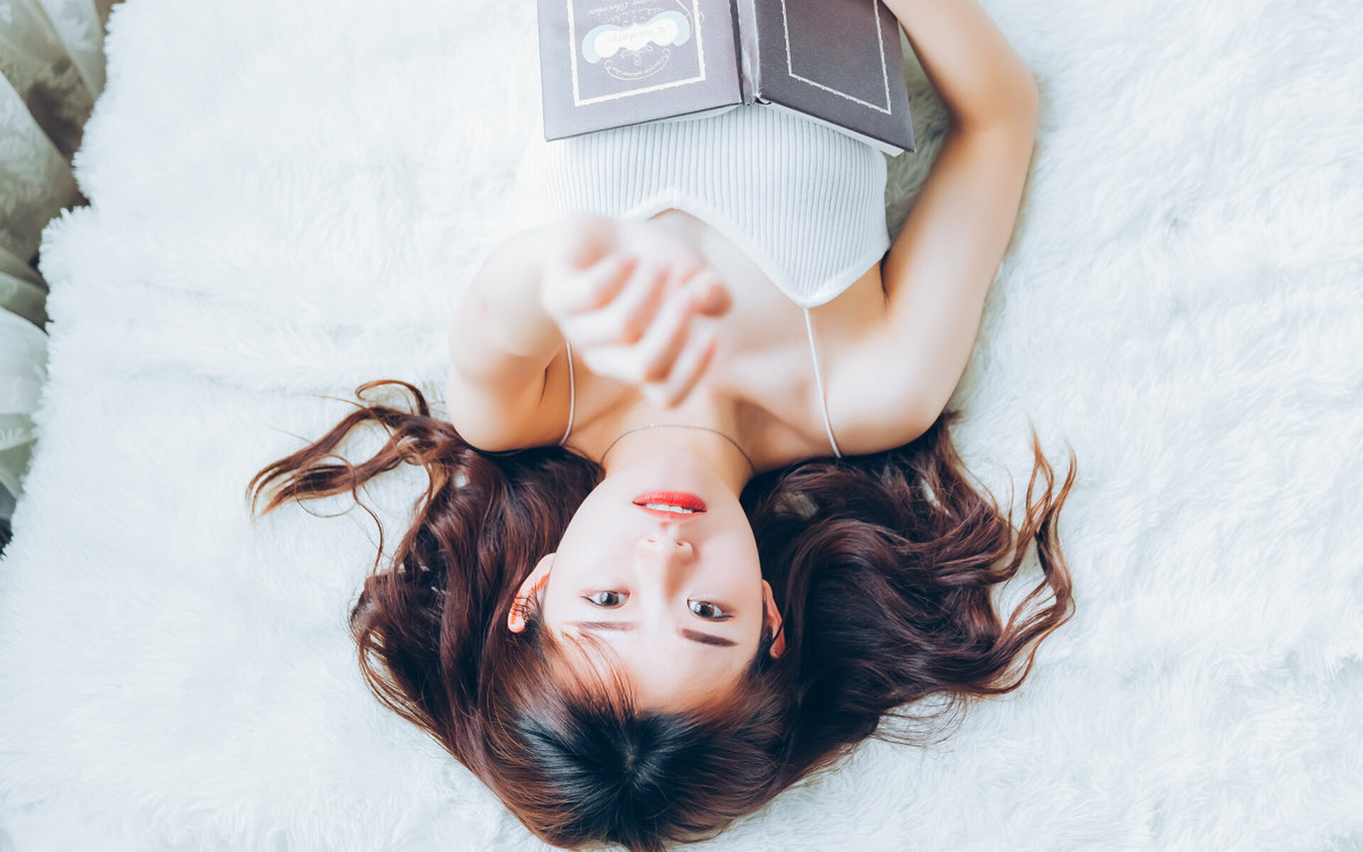 独行侠鏖战快船，另一赛场武切维奇里程碑之夜