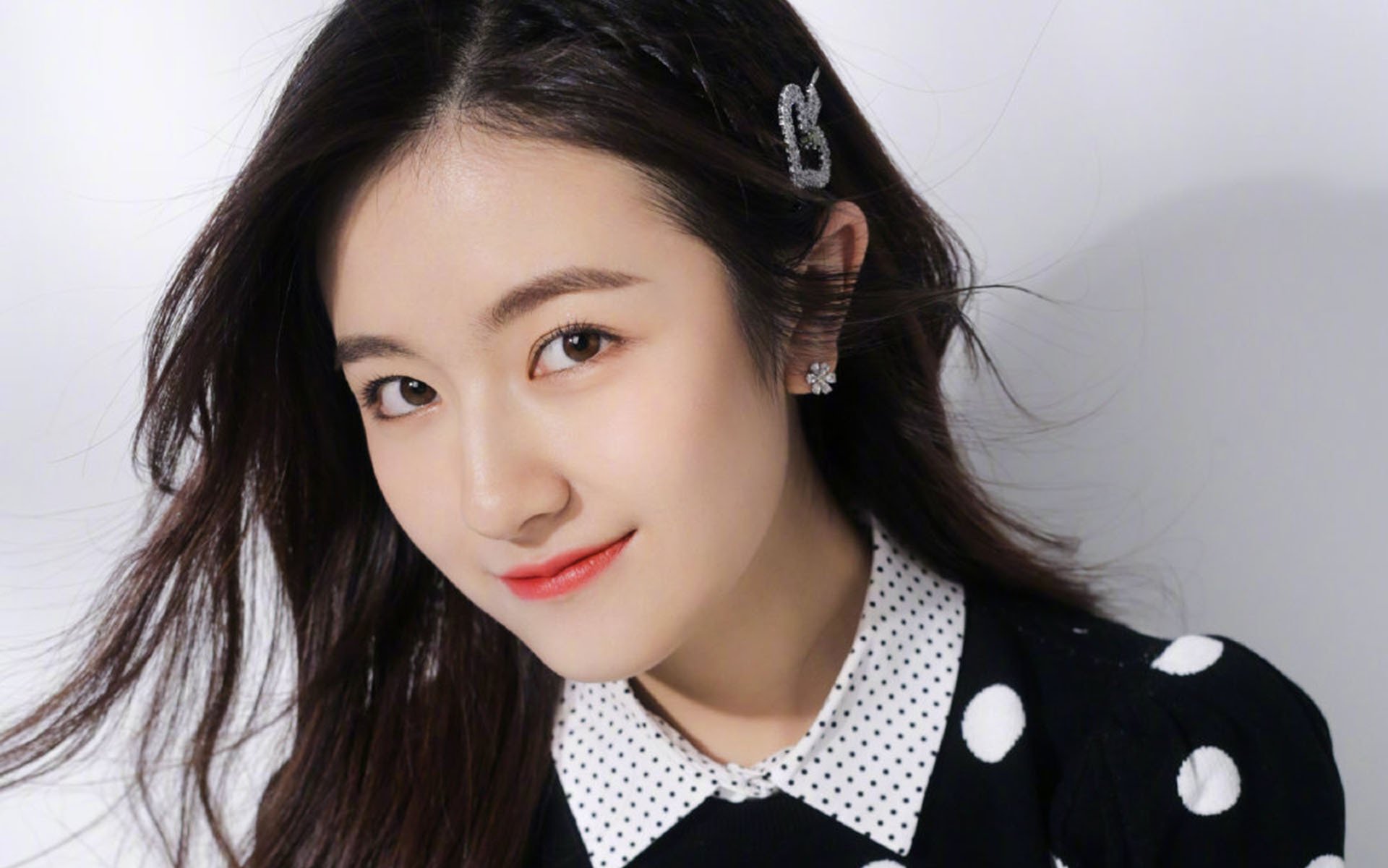 神话诞生!安哥拉淘汰赛过关斩将,亚洲铁卫富安健洋化身屠龙关键先生