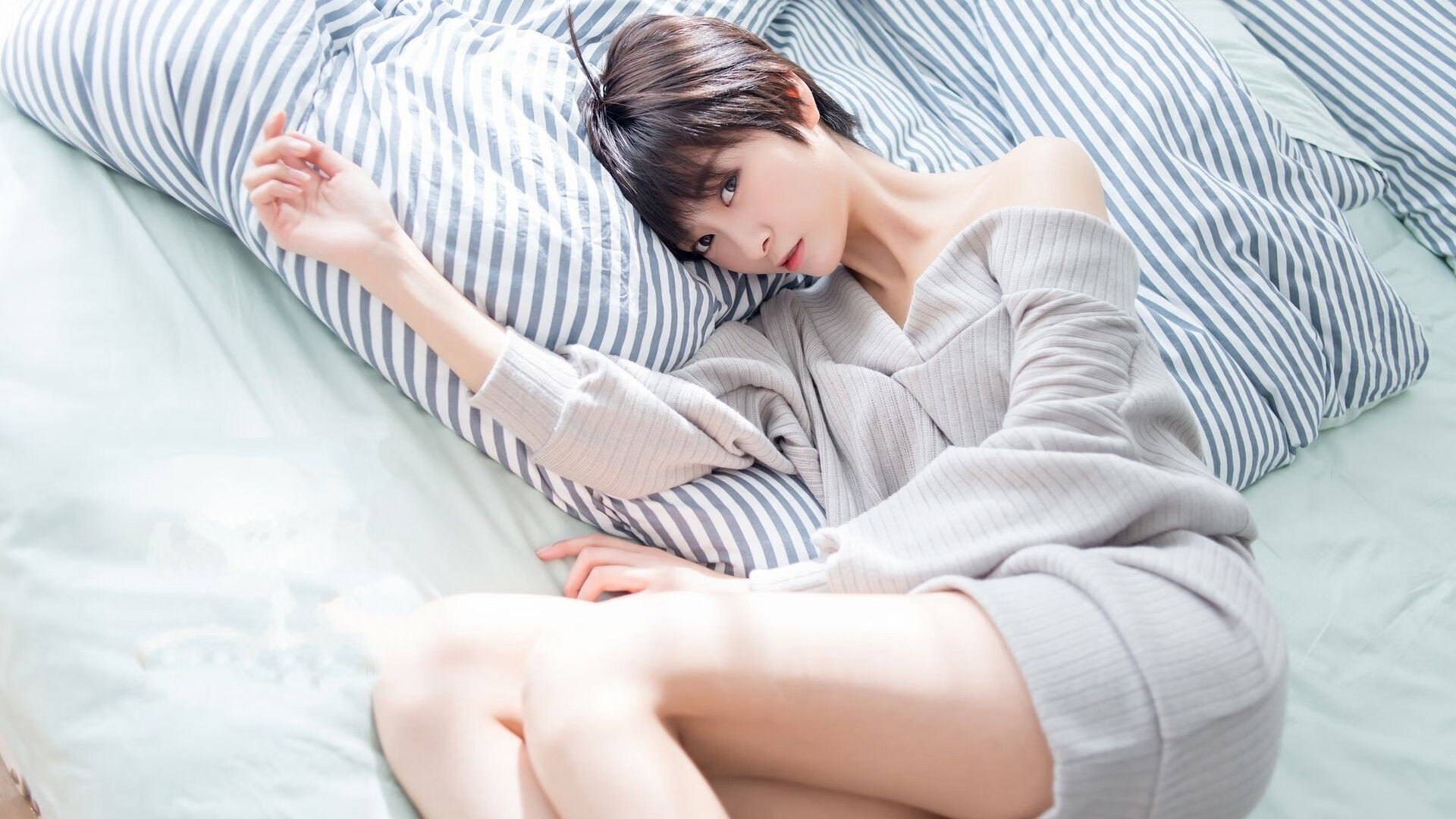 爱游戏下载-分裂的荣耀，当罗德里在总决赛上空扣篮时，克罗地亚正以五球撕裂巴萨的防线